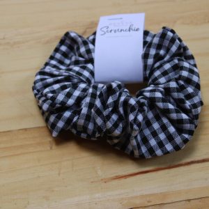 scrunchie-gingham